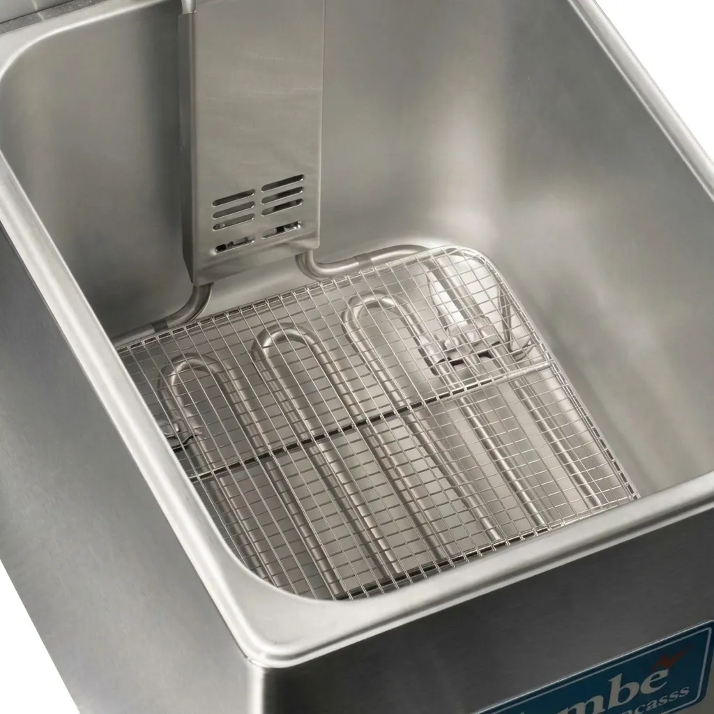 FREIDORA ELECTRICA DE MESA CAP. DE TINA 8 L CONCASSE EFREF1X8E